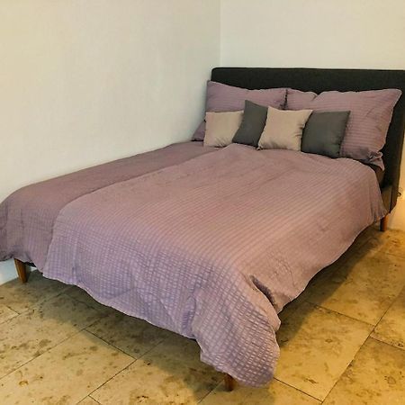 Charmante Wohnung Nahe Wiener Stadthalle Bagian luar foto