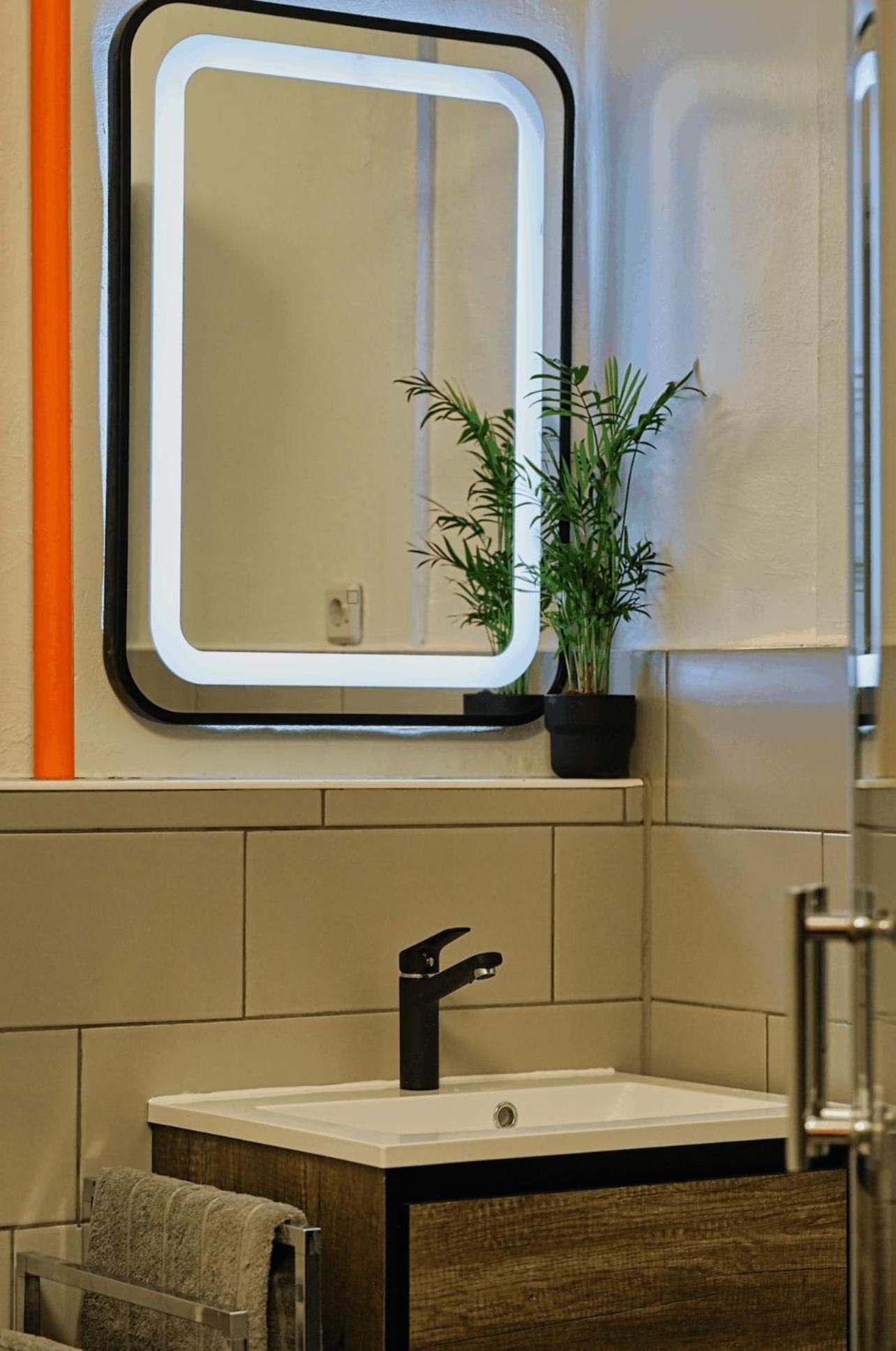 Charmante Wohnung Nahe Wiener Stadthalle Bagian luar foto
