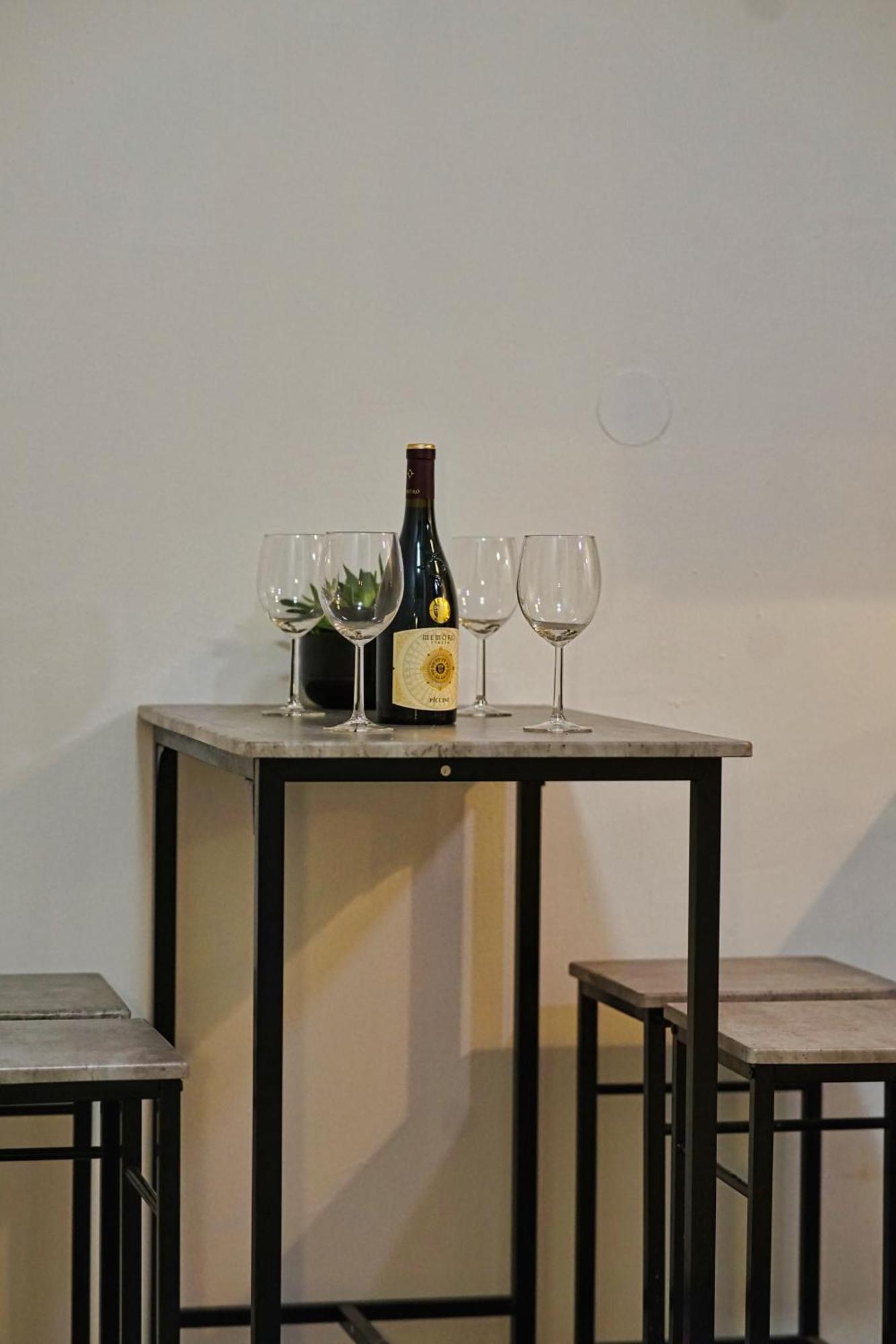 Charmante Wohnung Nahe Wiener Stadthalle Bagian luar foto